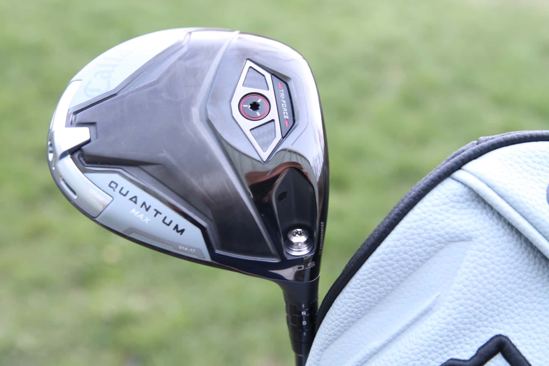 New Tour Issue Callaway Quantum Max 10.5 w/ UST Mamiya Lin-Q White 7X