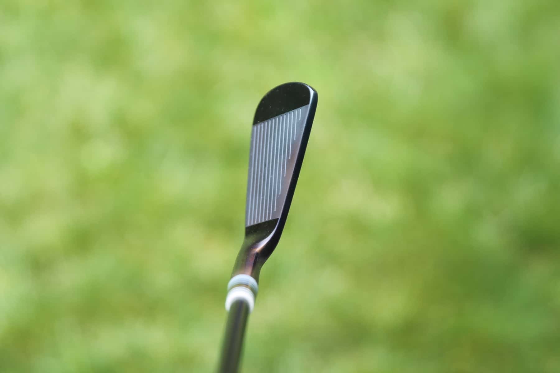 "1 of 1" Miura KM-700 4-PW Oil Can Iron Set w/ AMT Silver X-Stiff Black Shafts