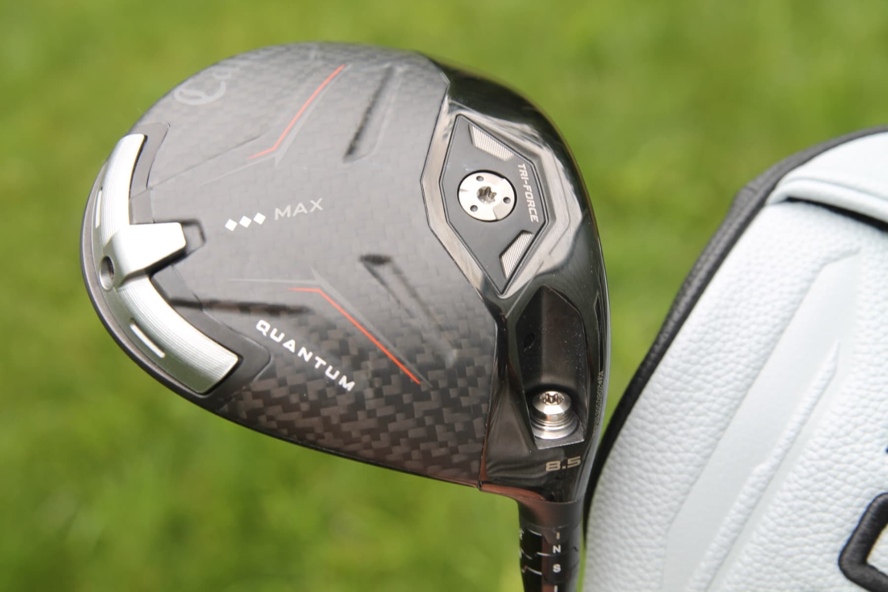 Tour Issue Callaway Quantum TD Max 8.5 w/ UST Lin-Q White 5TX 