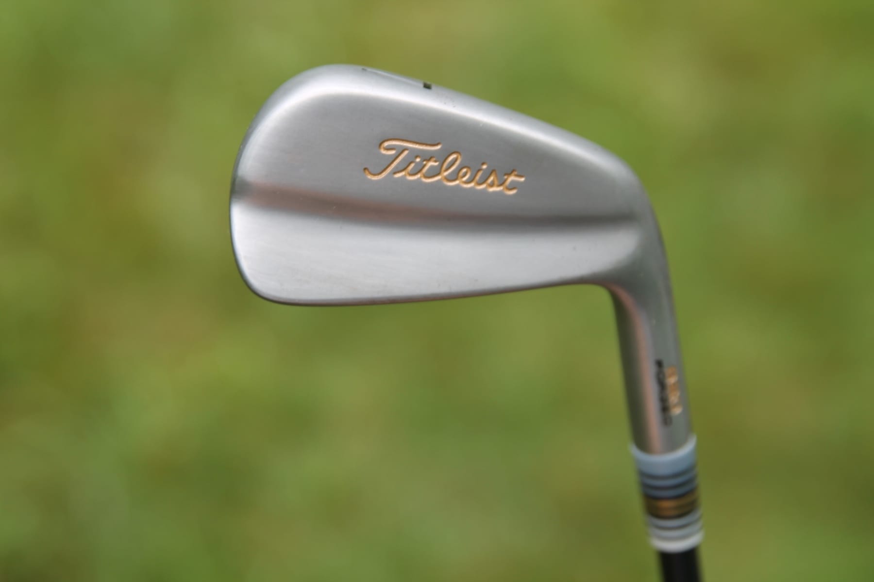 Titleist 620 MB RAW 4-PW Iron Set w/ AMT Silver X100 