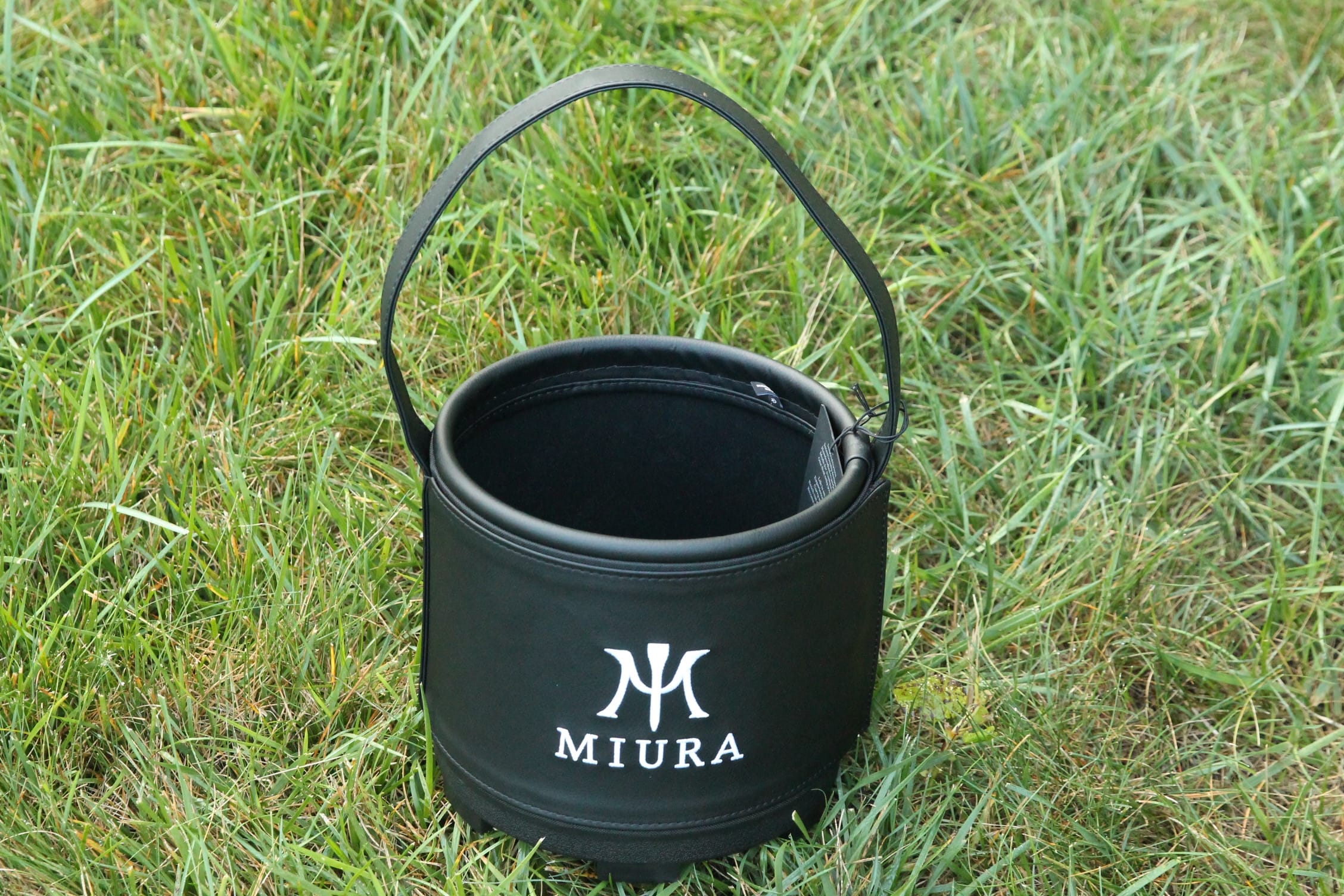 Miura Vessel Black Shag Bag 