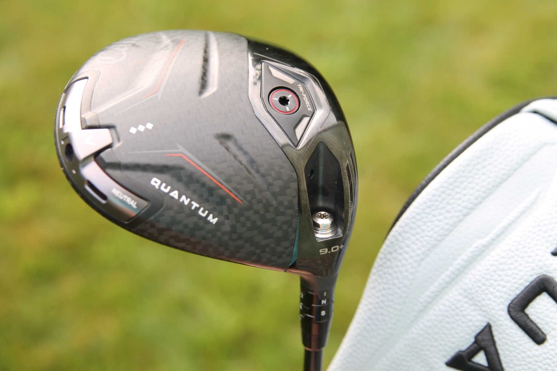Tour Issue Callaway Quantum TD 9.0+ w/ Titan 60 6.0 Stiff